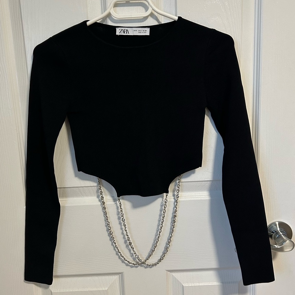 Zara Black Long Sleeve Ribbed Top with Silver Chain Accent, Size Small.